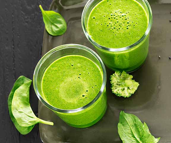 Smoothie vert aux épinards