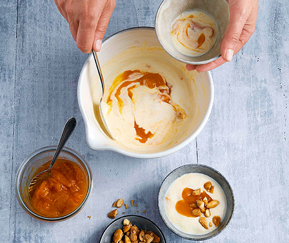 Crème aux abricots et amandes au miel