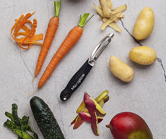 Éplucheur Économe Légumes Professionnel, Éplucheur de Pommes de Terre,  Épluche Pomme avec Lame Dentelé en Acier