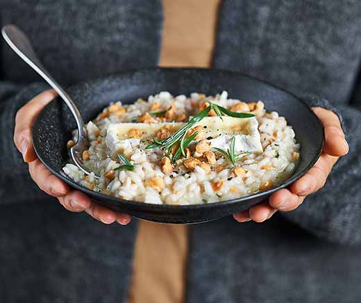 Nussrisotto mit Camembert