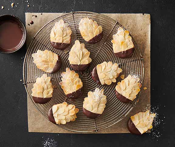 Recette Petits gâteaux aux amandes - La cuisine familiale : Un plat, Une  recette