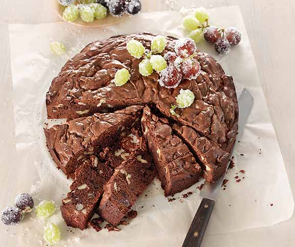 Brownie-Kuchen mit Grappa-Trauben